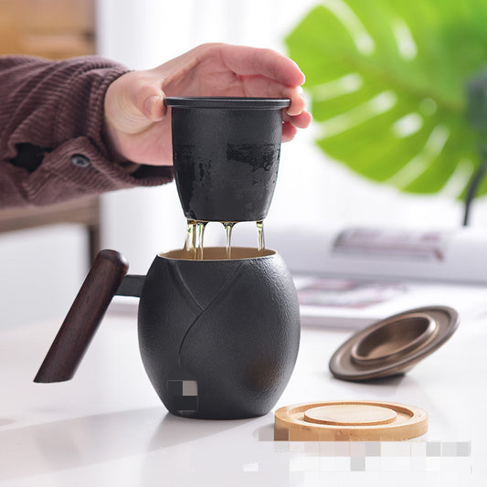 Taza de Té con Filtro – Elegancia y Tradición en Cada Infusión